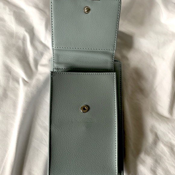 Phone wallet/crossbody purse - Picture 2 of 5